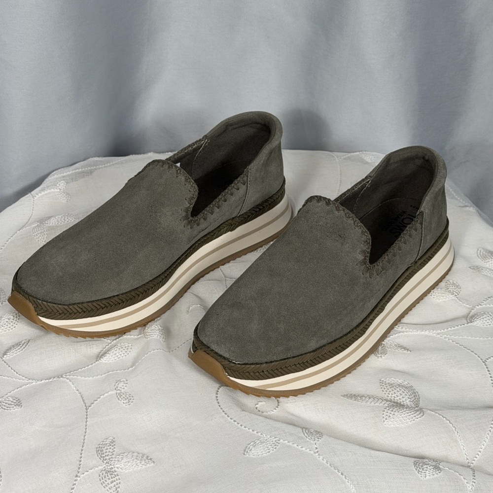 TOMS Jocelyn Espadrille Slip-On Women's Sneakers Shoes Casual Suede Green Sz 8.5